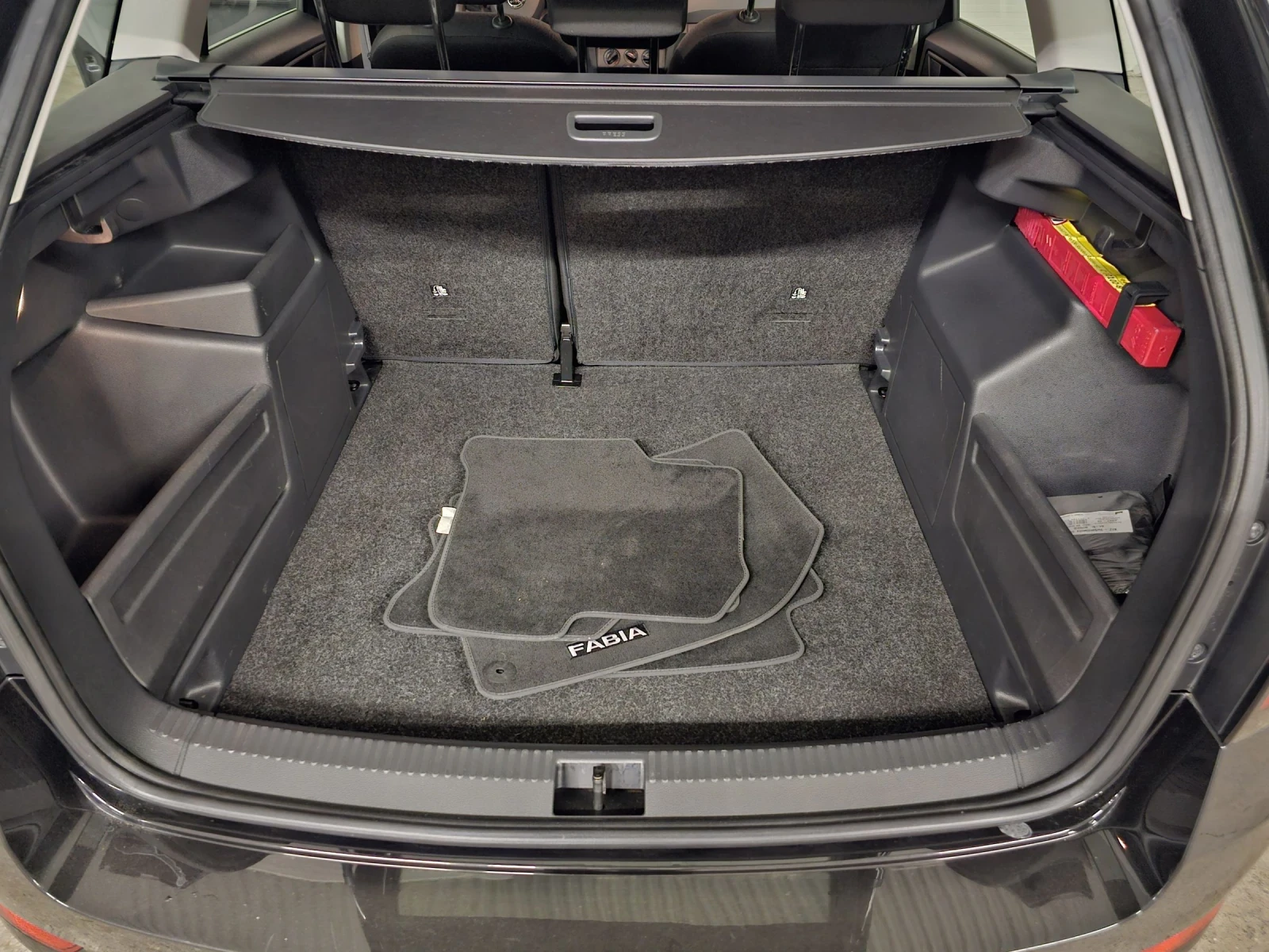 Skoda Fabia 1.0l TSI COMBI PDC | Mobile.bg — изображение 17