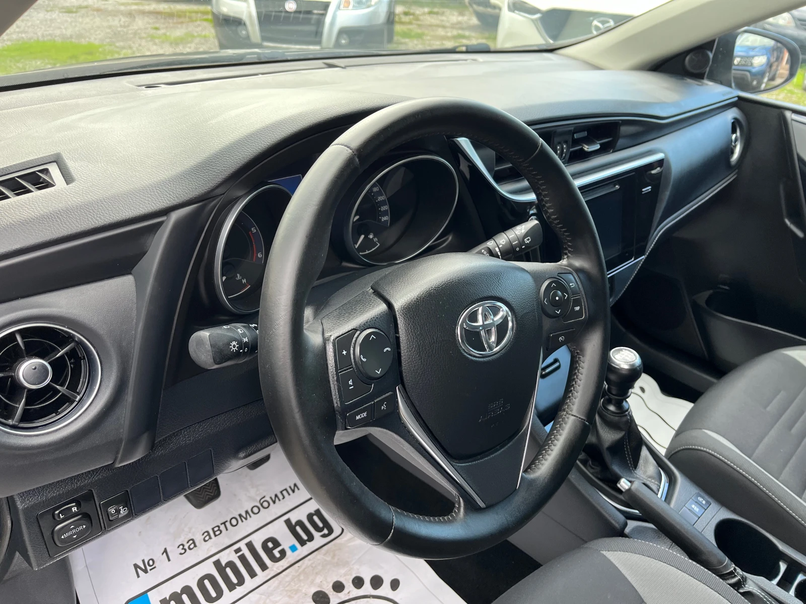 Toyota Auris 1.6d4d fuul - изображение 8