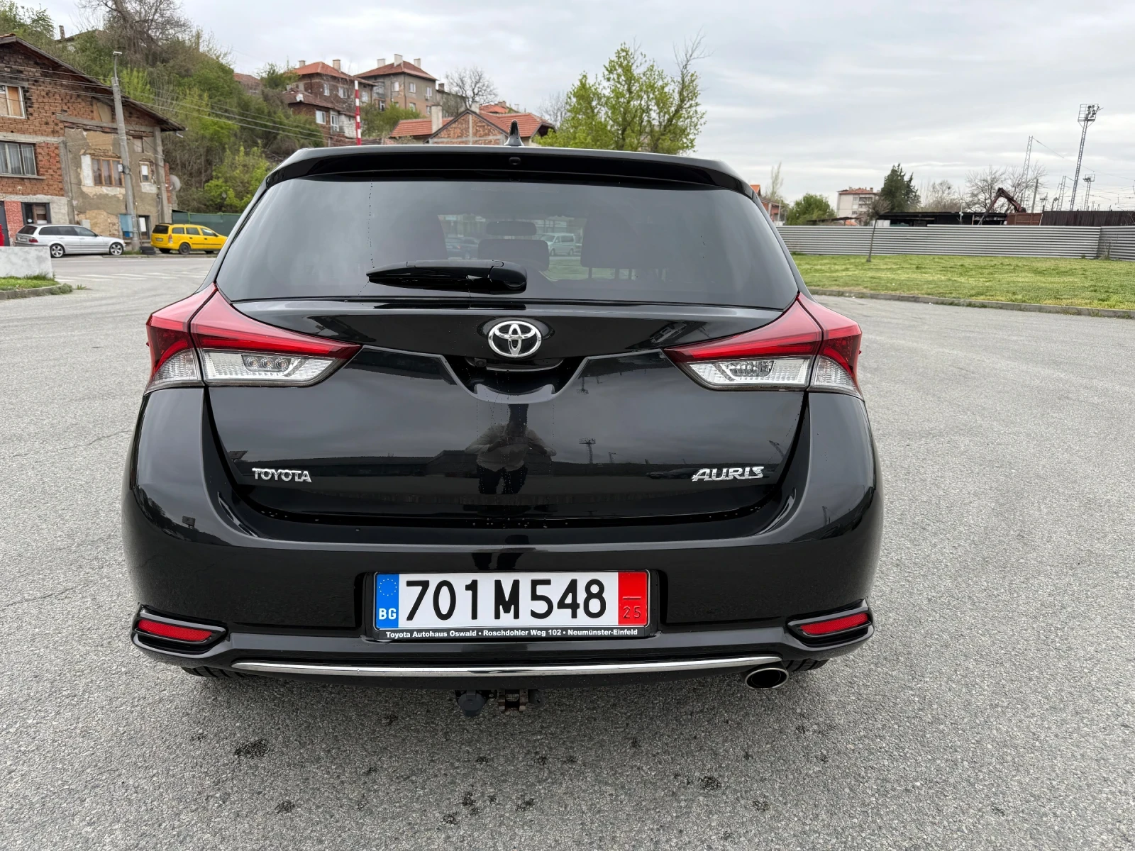 Toyota Auris  - изображение 5