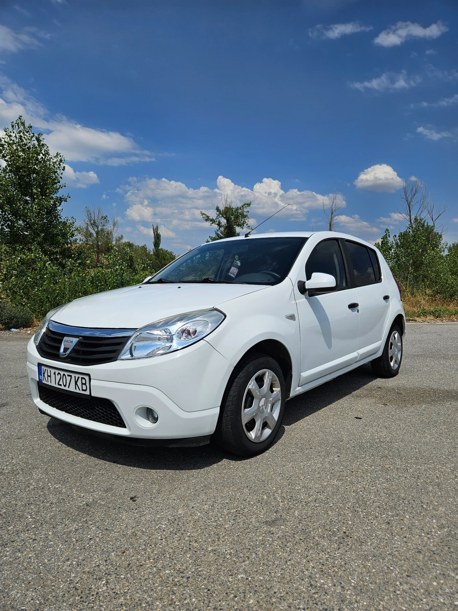 Dacia Sandero 1.2 16v - изображение 3
