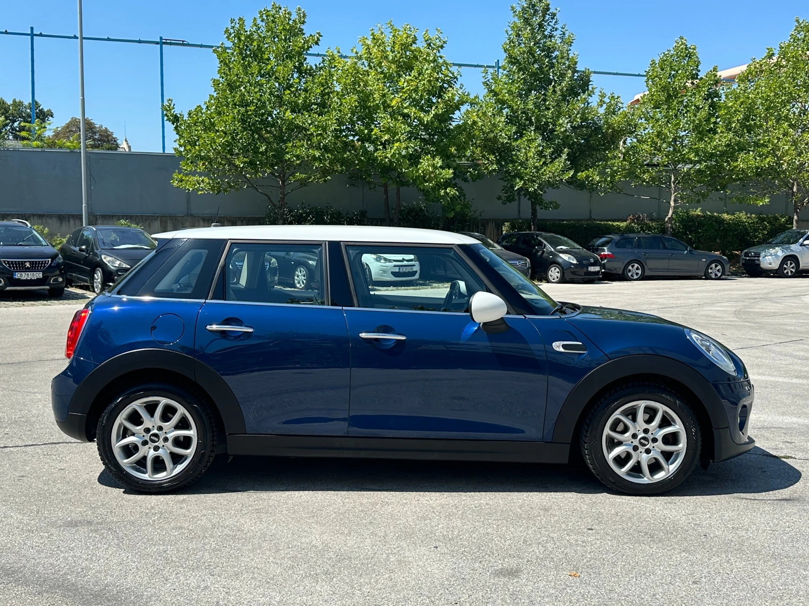 Mini Cooper d 1.5d 116 к.с. - изображение 5