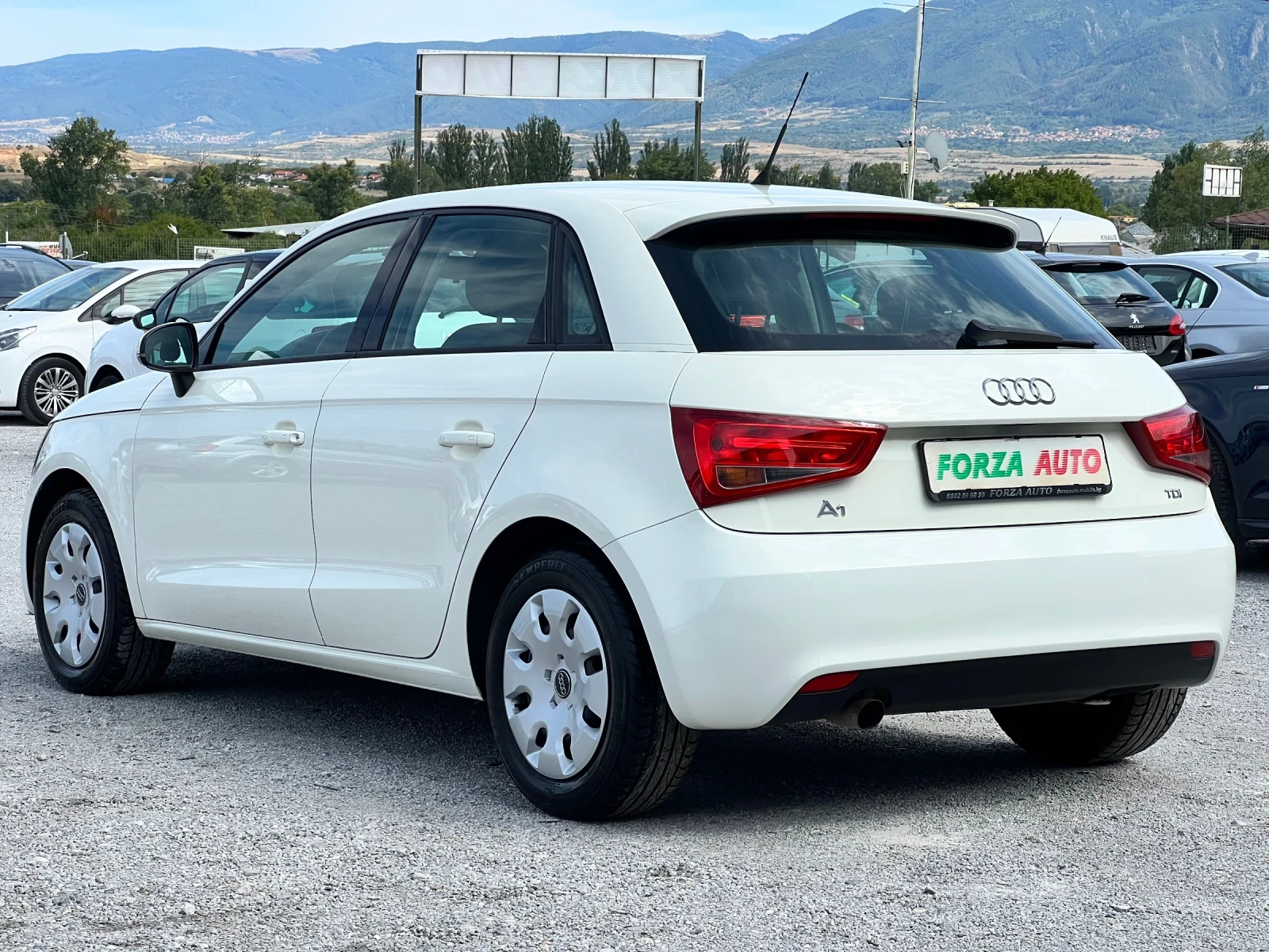 Audi A1 1.6 TDI-SPORTBACK - изображение 6
