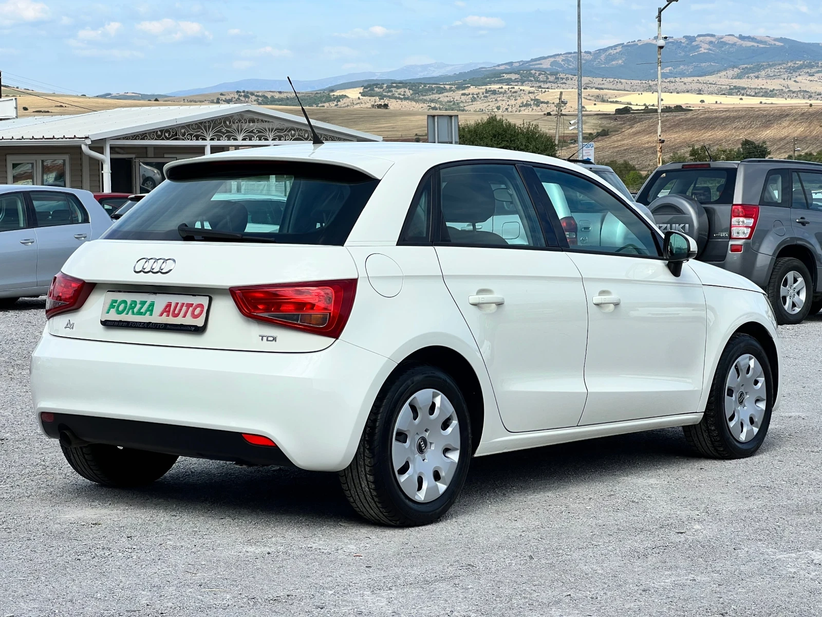 Audi A1 1.6 TDI-SPORTBACK - изображение 4
