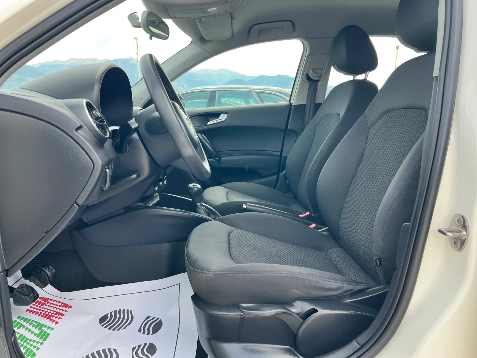 Audi A1 1.6 TDI-SPORTBACK - изображение 7