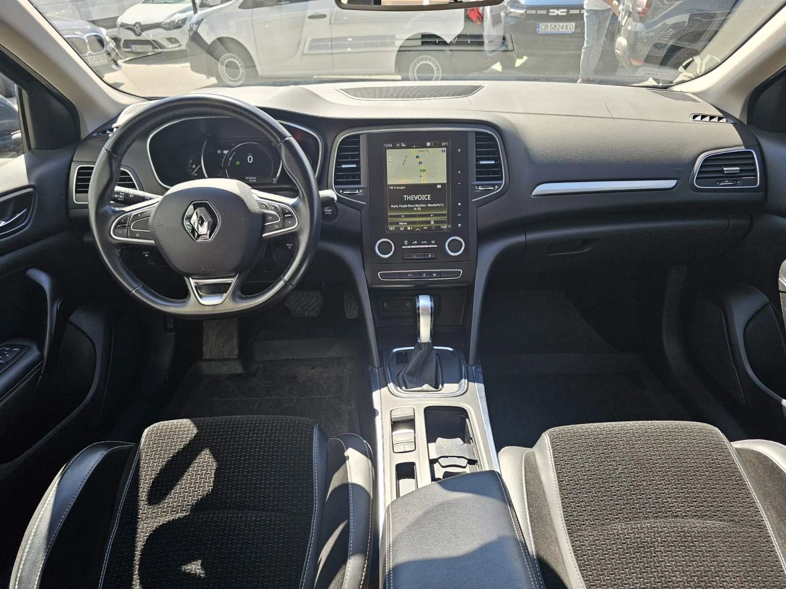 Renault Megane Energy dCi 130 к.с. дизел Stop&Start EDC - изображение 7