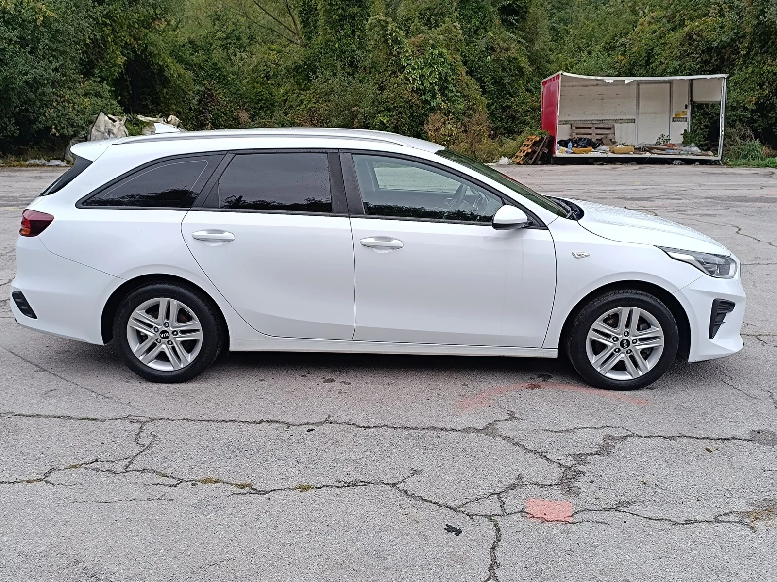 Kia Ceed 1.6 CRDI 2021 - изображение 8