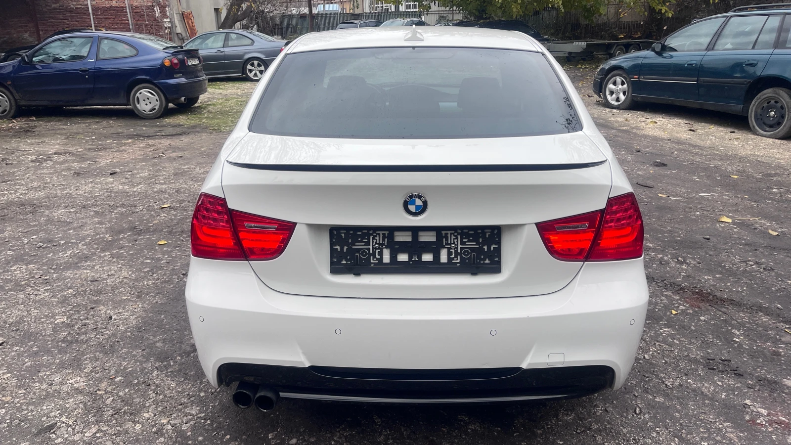 BMW 330 d M Paket lci Auto - изображение 7