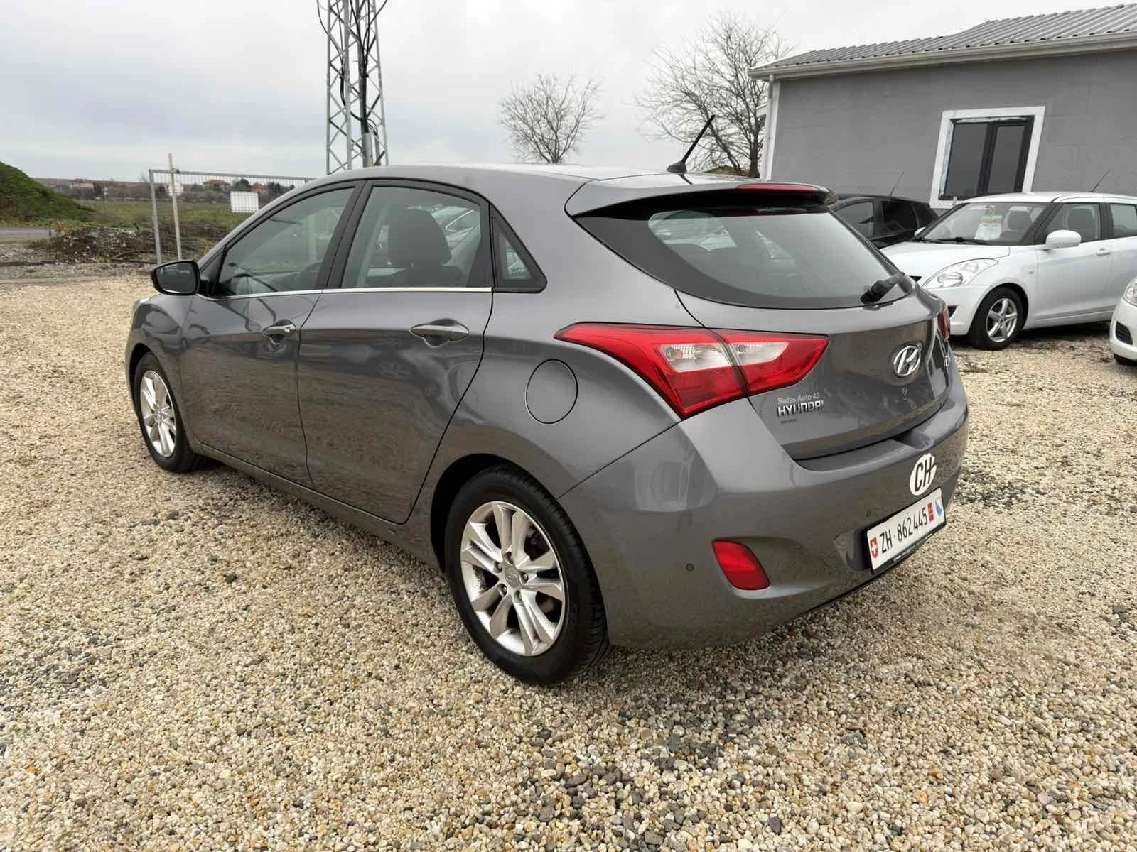 Hyundai I30 1.6i Automat - изображение 6