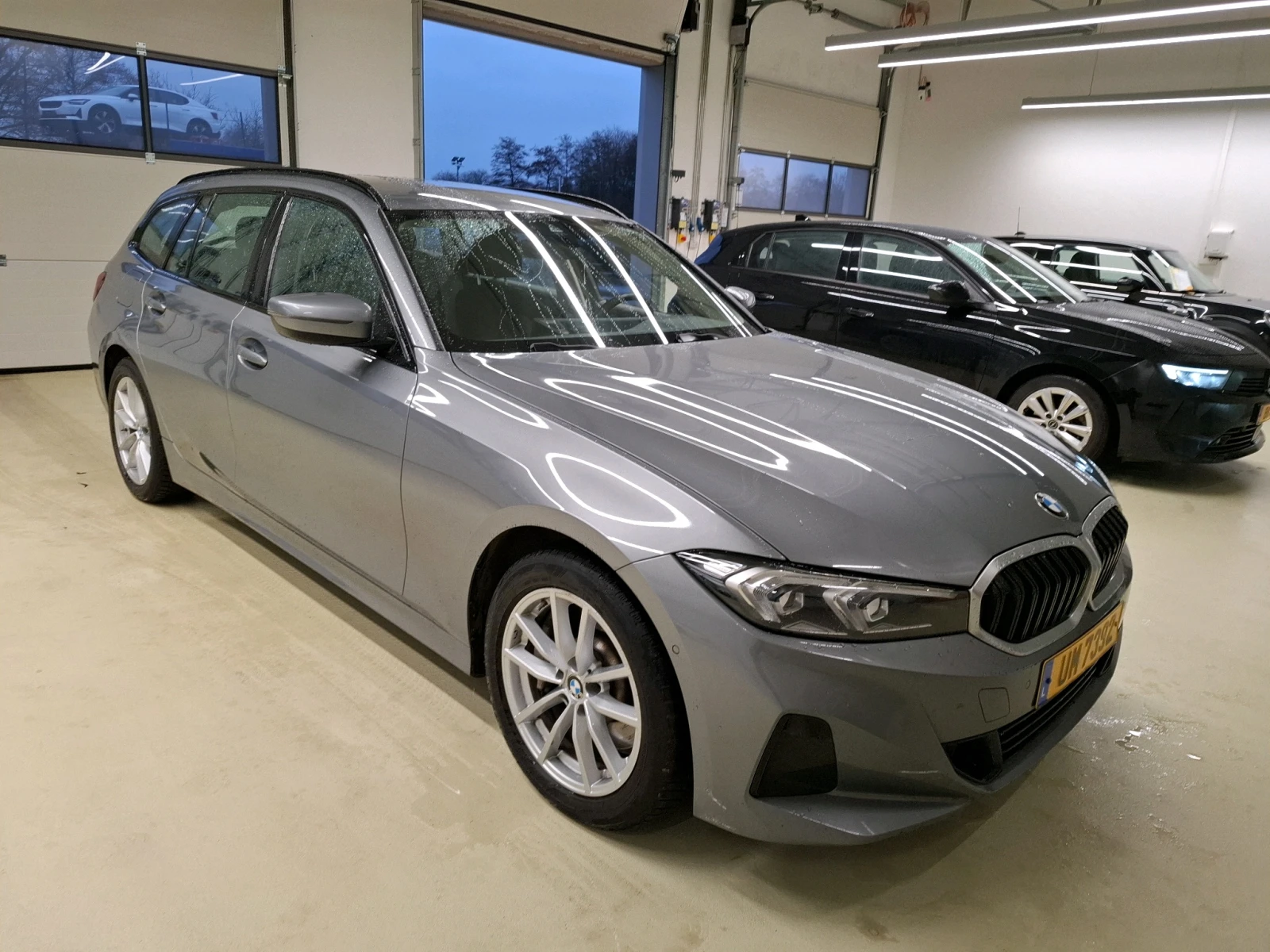 BMW 330 Touring 330d Lounge