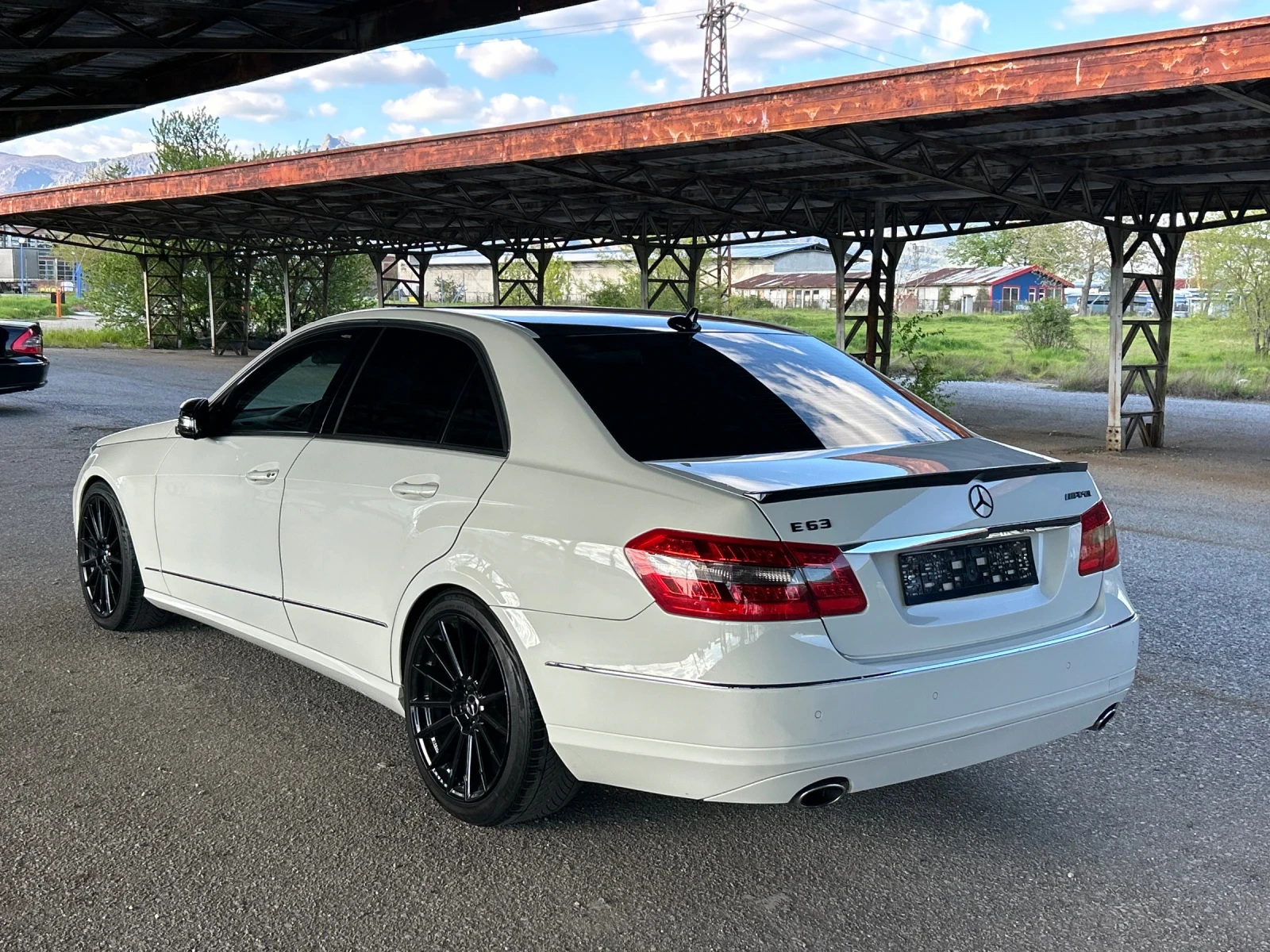 Mercedes-Benz E 300 3.5CDI V6 231ps FULL ��� | Mobile.bg � ����������� 11