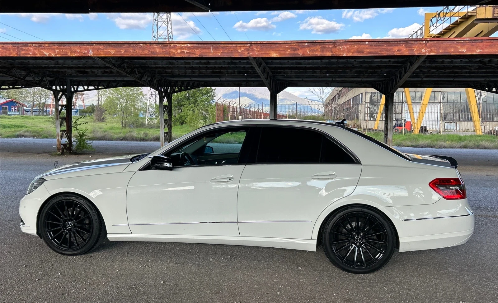 Mercedes-Benz E 300 3.5CDI V6 231ps FULL ��� | Mobile.bg � ����������� 4