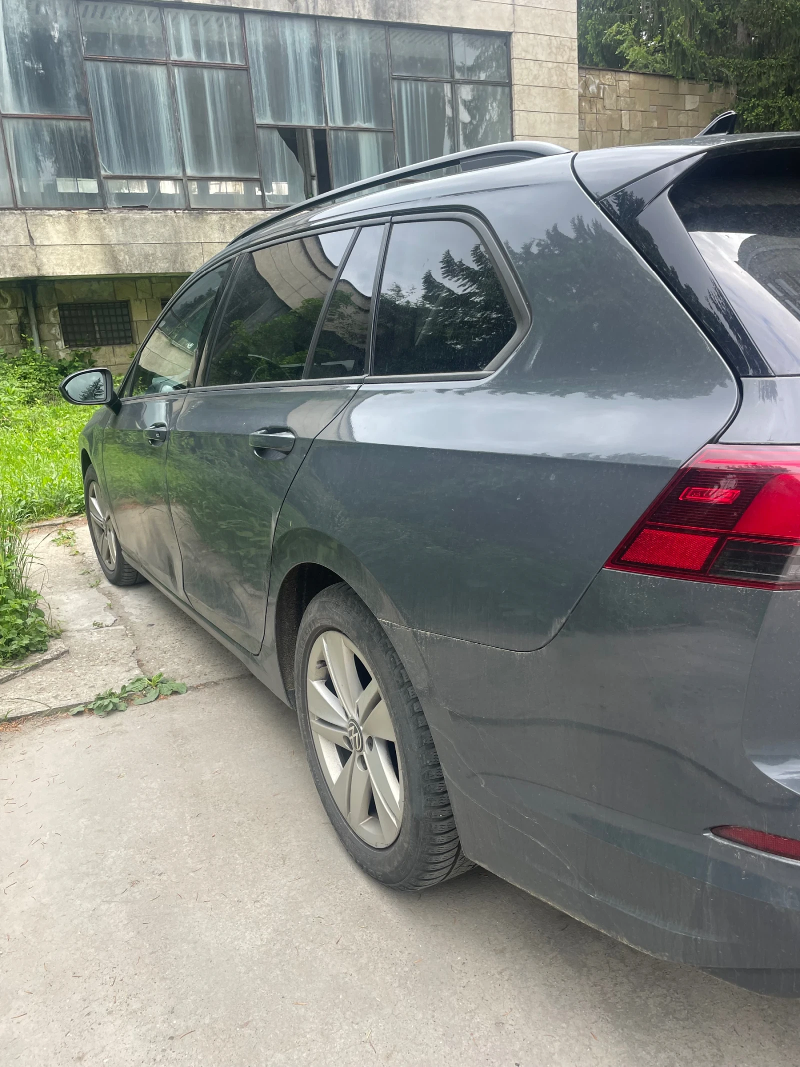 VW Golf 2.0 tdi, снимка 4 - Автомобили и джипове - 54629260
