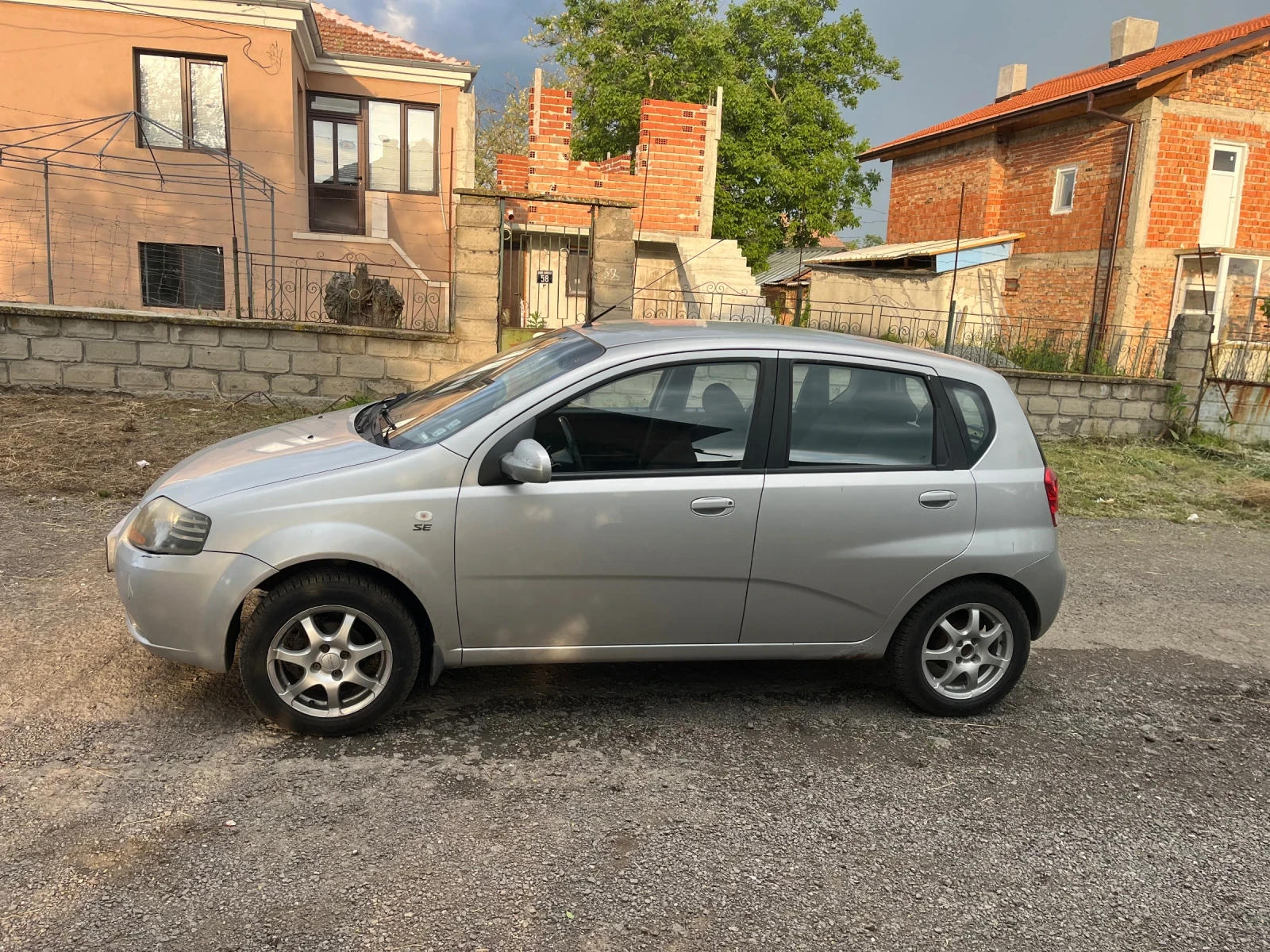 Chevrolet Kalos, снимка 2 - Автомобили и джипове - 54662229