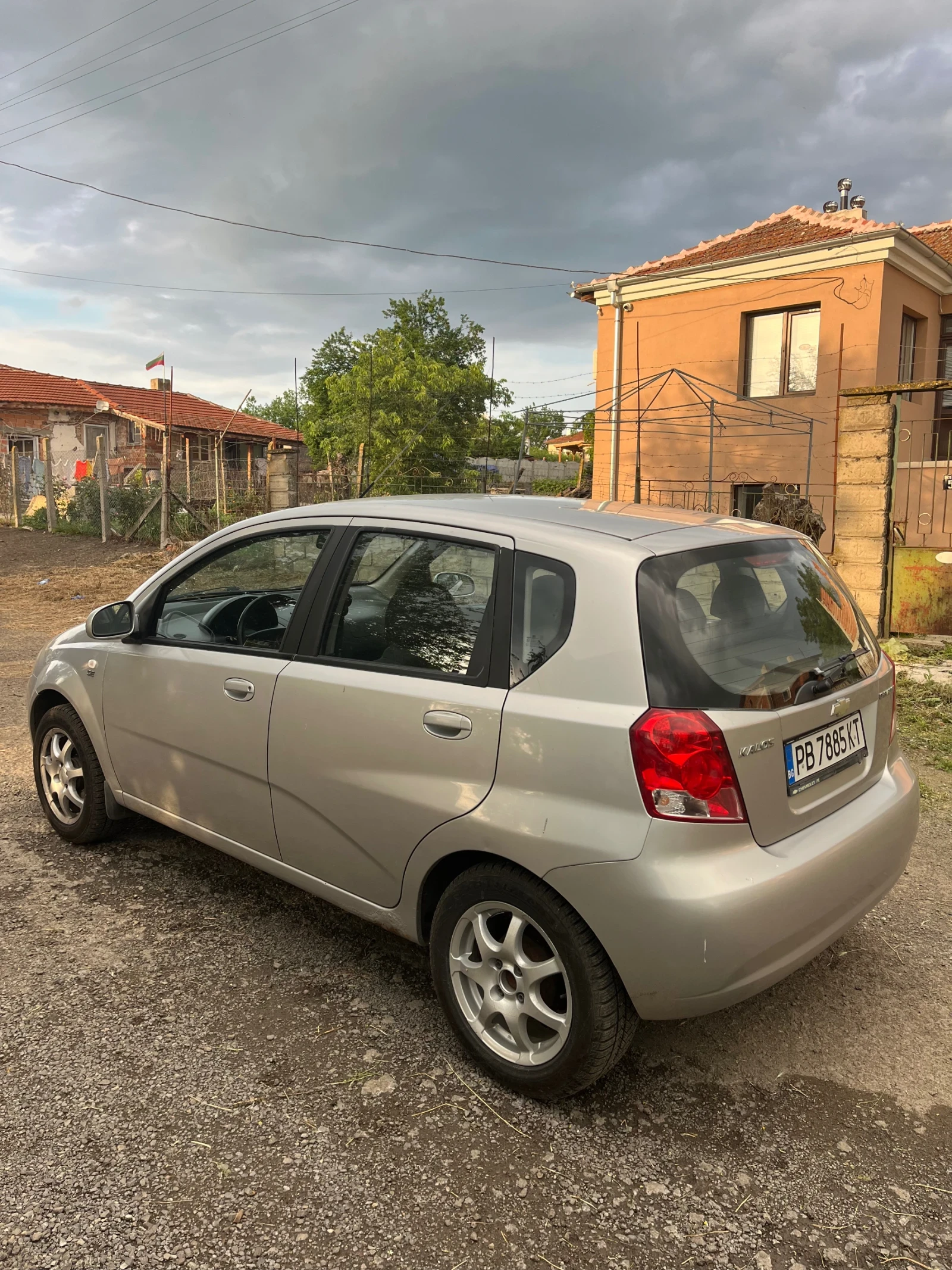 Chevrolet Kalos, снимка 3 - Автомобили и джипове - 54662229
