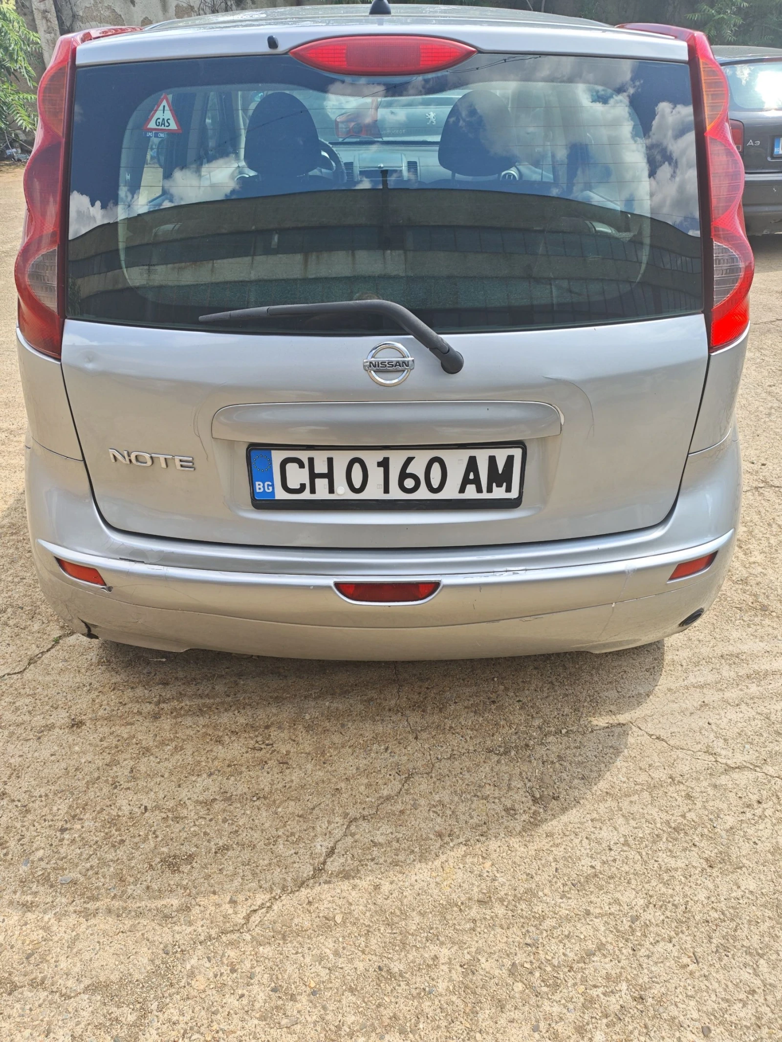 Nissan Note, снимка 2 - Автомобили и джипове - 54819720