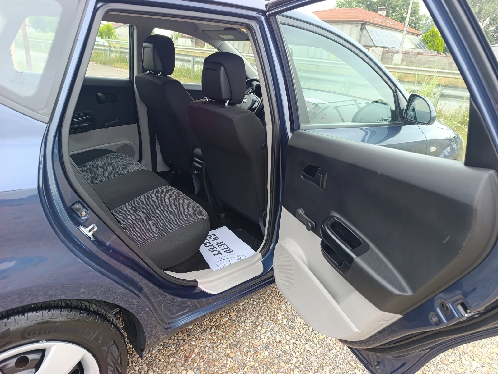 Kia Ceed 1.6CRDi-116кс., снимка 13 - Автомобили и джипове - 55050609