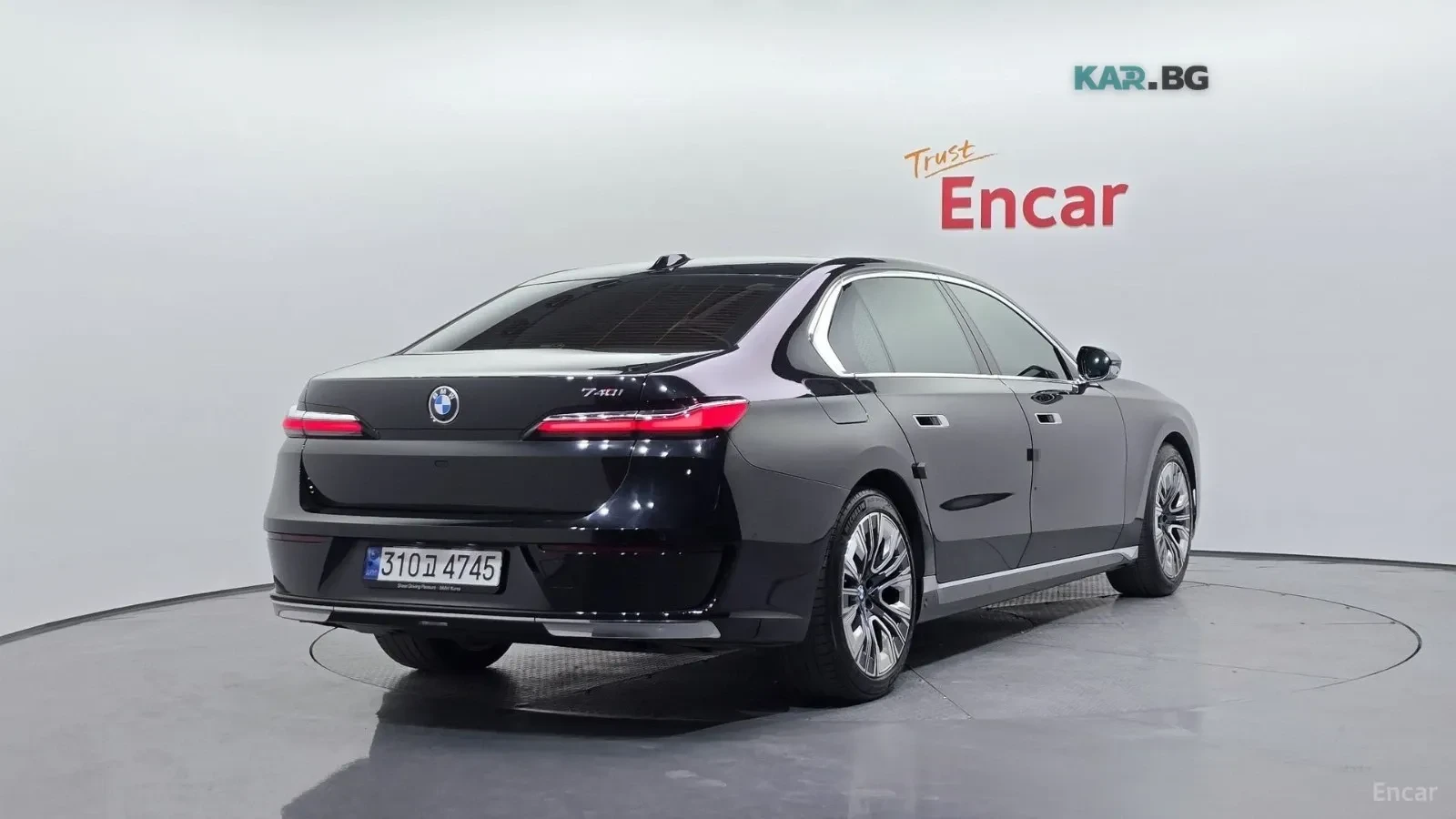 BMW 740 * PURE EXCELLENCE* THEATRE SCREEN* МАСАЖИ* FULL* , снимка 11 - Автомобили и джипове - 55121023