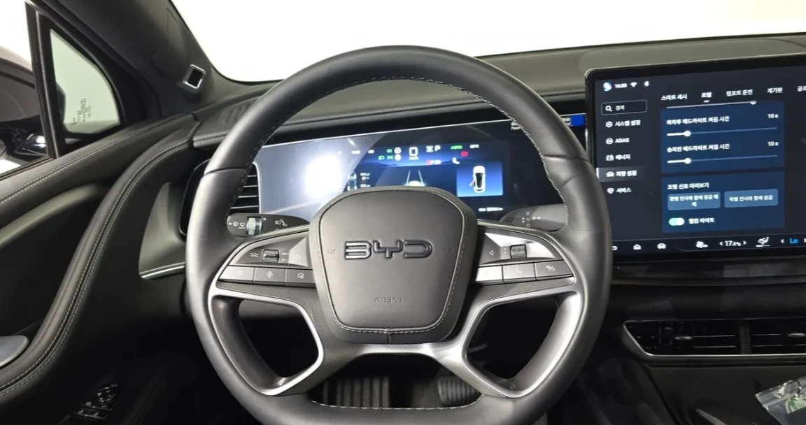 BYD Sealion 7 * Обдух* Масаж* HUD* 360* Soft Close* , снимка 7 - Автомобили и джипове - 55559926