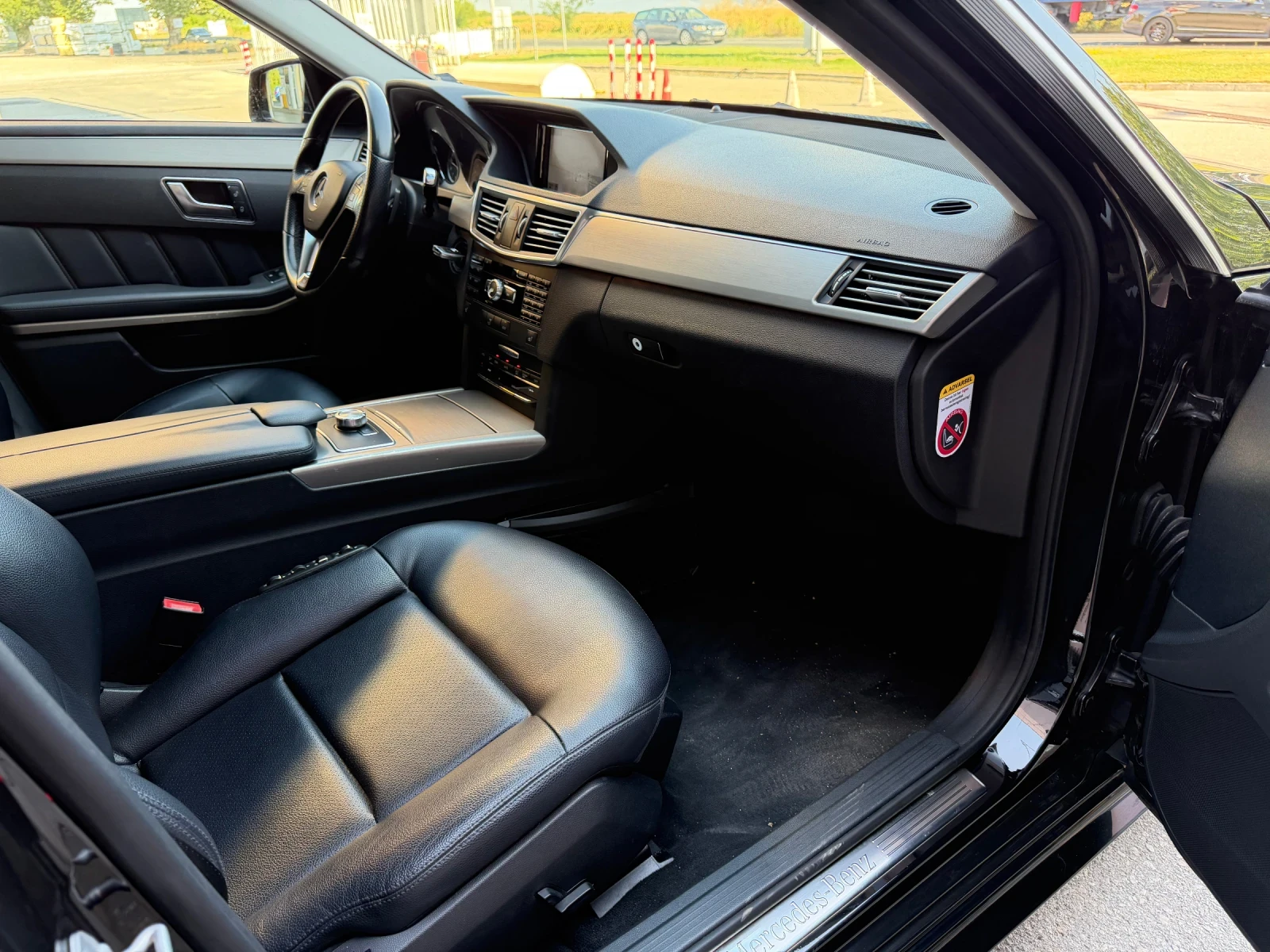 Mercedes-Benz E 350 CDI-AMG-AVANTGARDE-265к.с-КОЖА-КАМЕРА, снимка 11 - Автомобили и джипове - 55644604