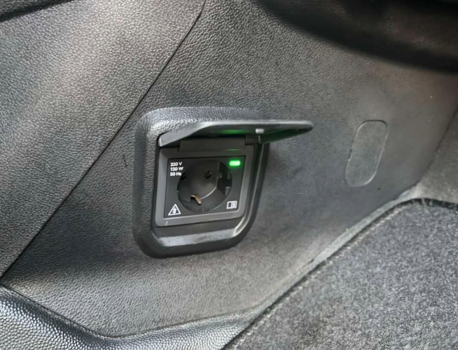 Peugeot Partner MAXI-1.5HDI-130к.с./8мм-верига, снимка 17 - Автомобили и джипове - 55852795