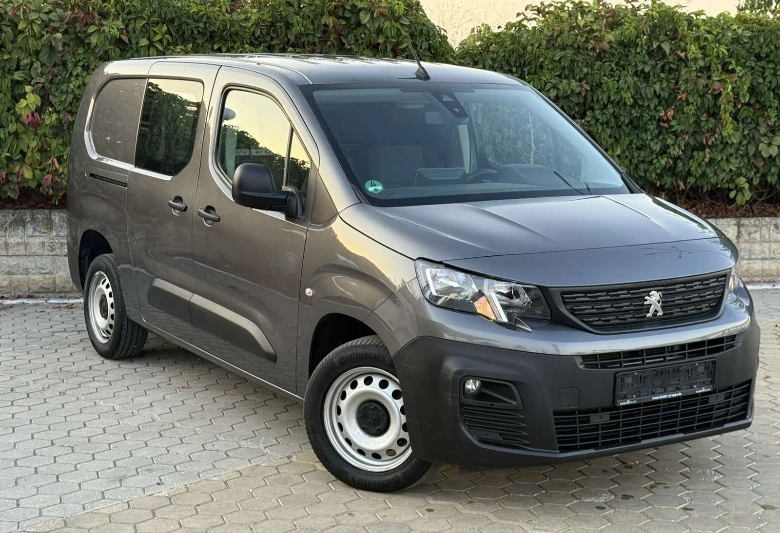 Peugeot Partner MAXI-1.5HDI-130к.с./8мм-верига, снимка 2 - Автомобили и джипове - 55852795