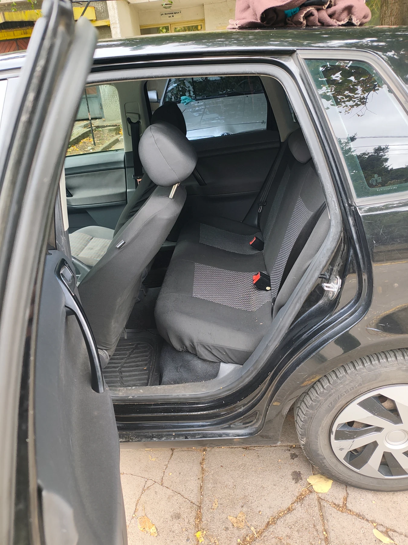 VW Polo, снимка 6 - Автомобили и джипове - 56518520