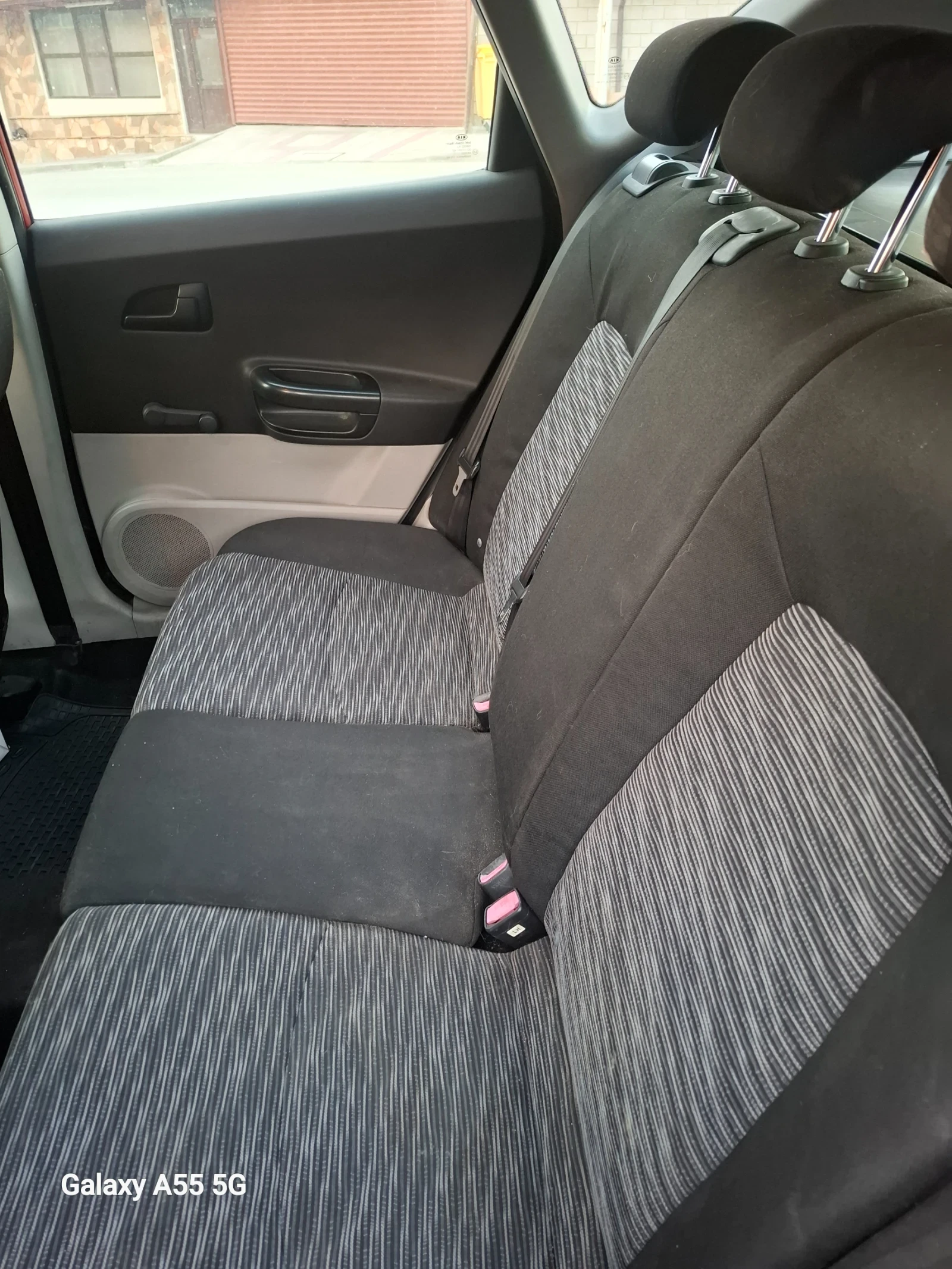Kia Ceed, снимка 4 - Автомобили и джипове - 56615107