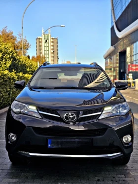 Обява за продажба на Toyota Rav4 2.0i 4x4 Автомат #Нов Газов инжекцион #Навигация  ~30 900 лв. - изображение 1