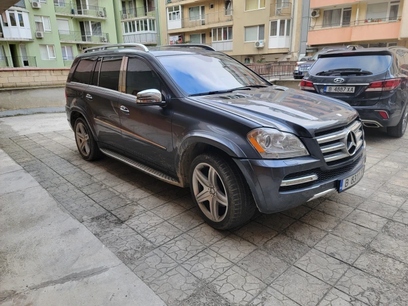 Mercedes-Benz GL 550 AMG 4 matic, снимка 2 - Автомобили и джипове - 47518727