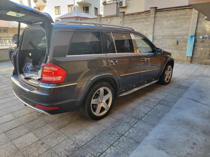 Mercedes-Benz GL 550 AMG 4 matic ГАЗОВА УРЕДБА , снимка 4 - Автомобили и джипове - 47881917