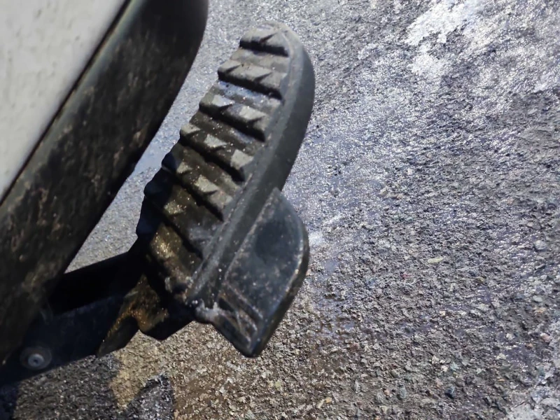 Dodge RAM 1500 PANO / Два ключа / Sport * CARFAX * , снимка 14 - Автомобили и джипове - 53234032