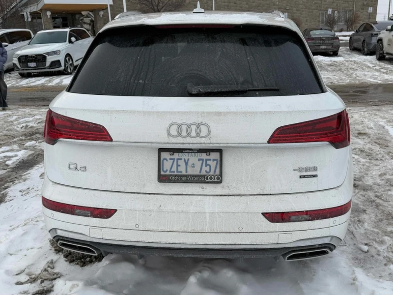 Audi Q5 * PROGRESSIV * CARFAX * ДИСТРОНИК * ПАНО, снимка 4 - Автомобили и джипове - 53397328