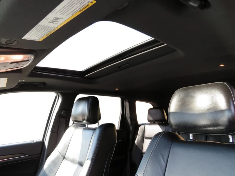 Jeep Grand cherokee LIMITED* 3.6* V6* 8ZF* ПОДГРЕВ* КАМЕРА* КЕЙЛЕС, снимка 15 - Автомобили и джипове - 53433221