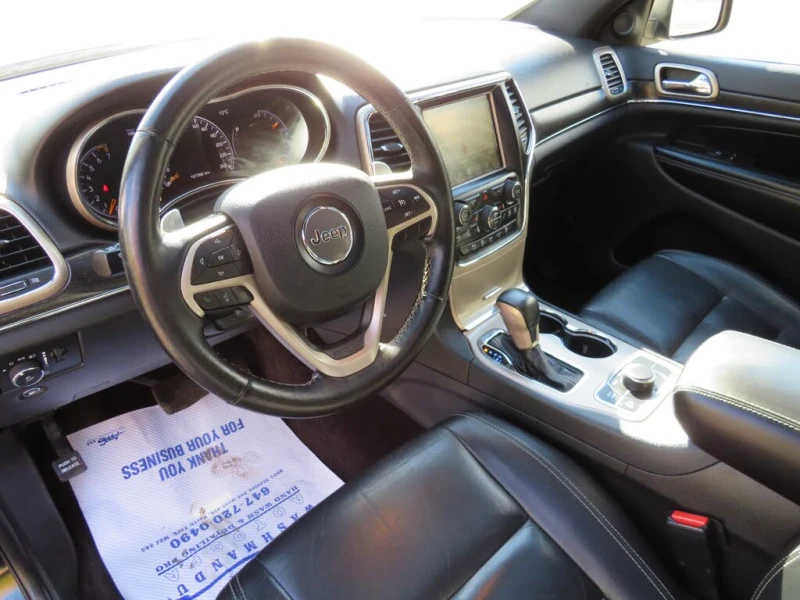 Jeep Grand cherokee LIMITED* 3.6* V6* 8ZF* ПОДГРЕВ* КАМЕРА* КЕЙЛЕС, снимка 10 - Автомобили и джипове - 53433221