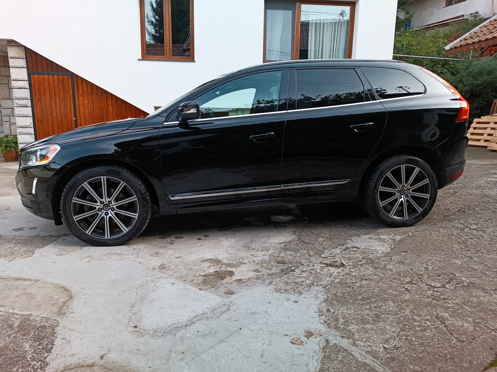 Volvo XC60 T6 Platinum LPG - изображение 3