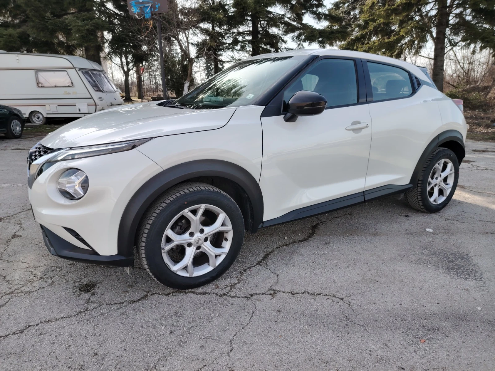 Nissan Juke 1.0DIG-T LED, снимка 4 - Автомобили и джипове - 53713767