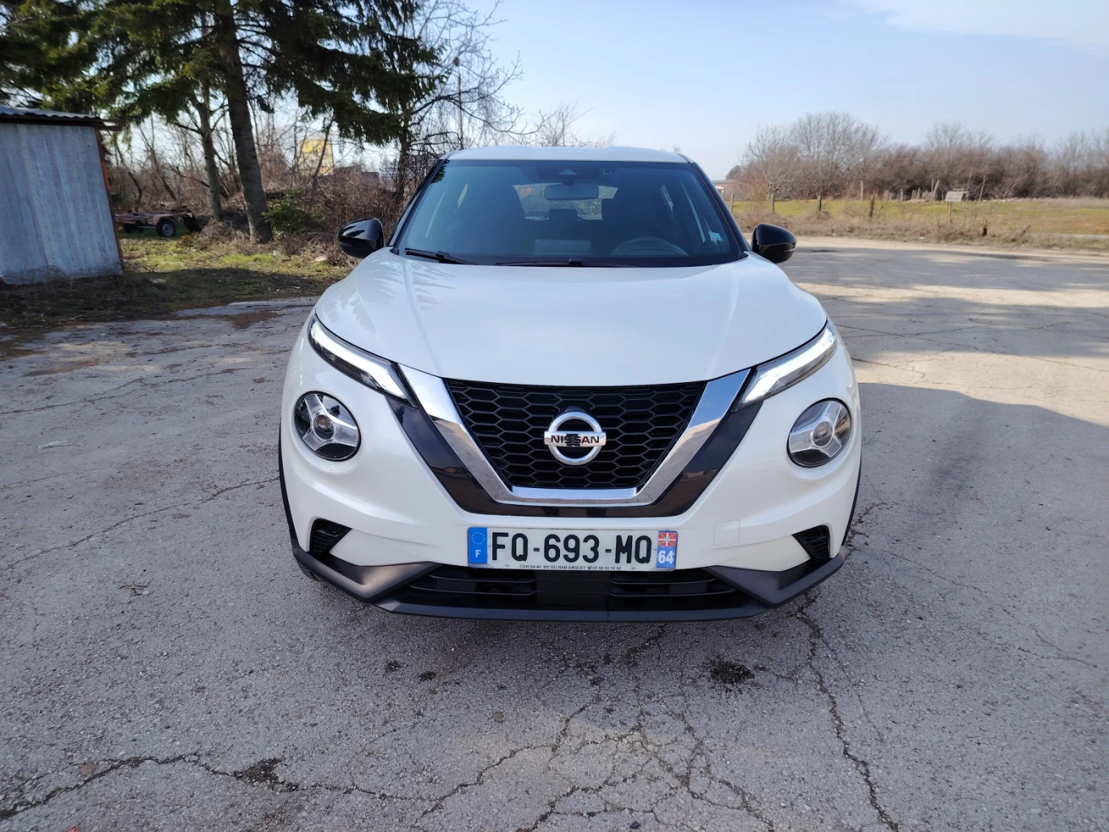 Nissan Juke 1.0DIG-T LED, снимка 2 - Автомобили и джипове - 53713767