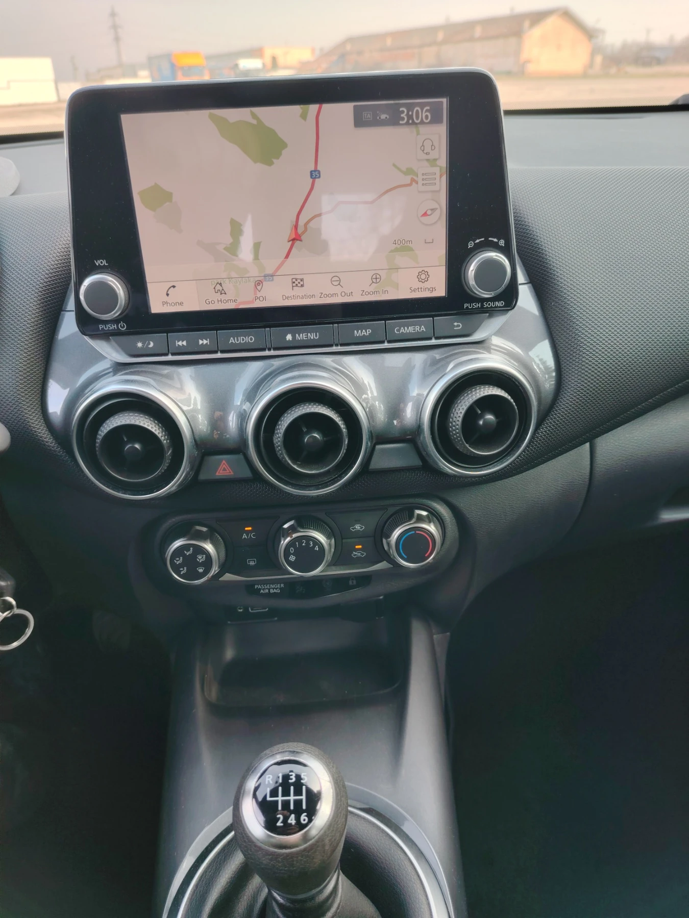 Nissan Juke 1.0DIG-T LED, снимка 7 - Автомобили и джипове - 53713767