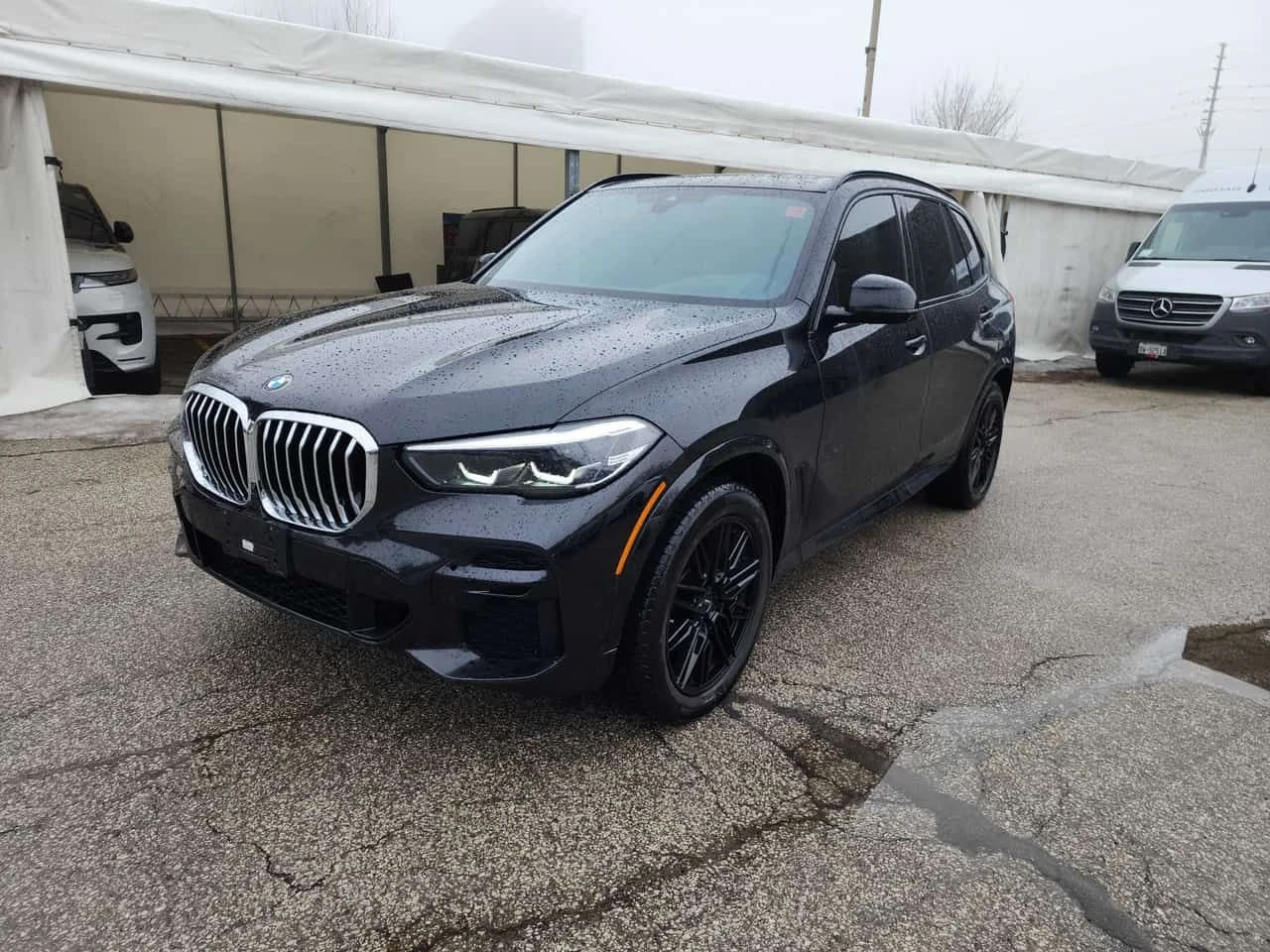 BMW X5 * xDrive40i * CARFAX * М-СПОРТ* ОБДУХВАНЕ* ХЕД-ЪП*