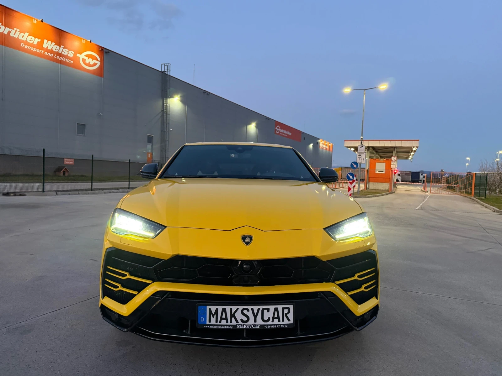 Lamborghini Urus, снимка 2 - Автомобили и джипове - 54102743