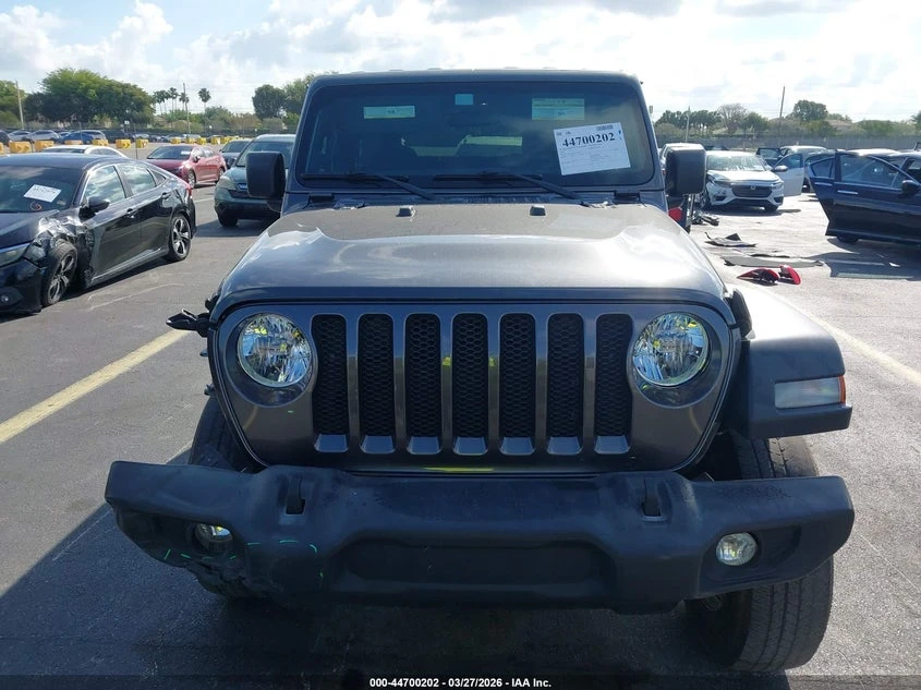 Jeep Wrangler 3.6l Sport S 4X4, снимка 12 - Автомобили и джипове - 54314530