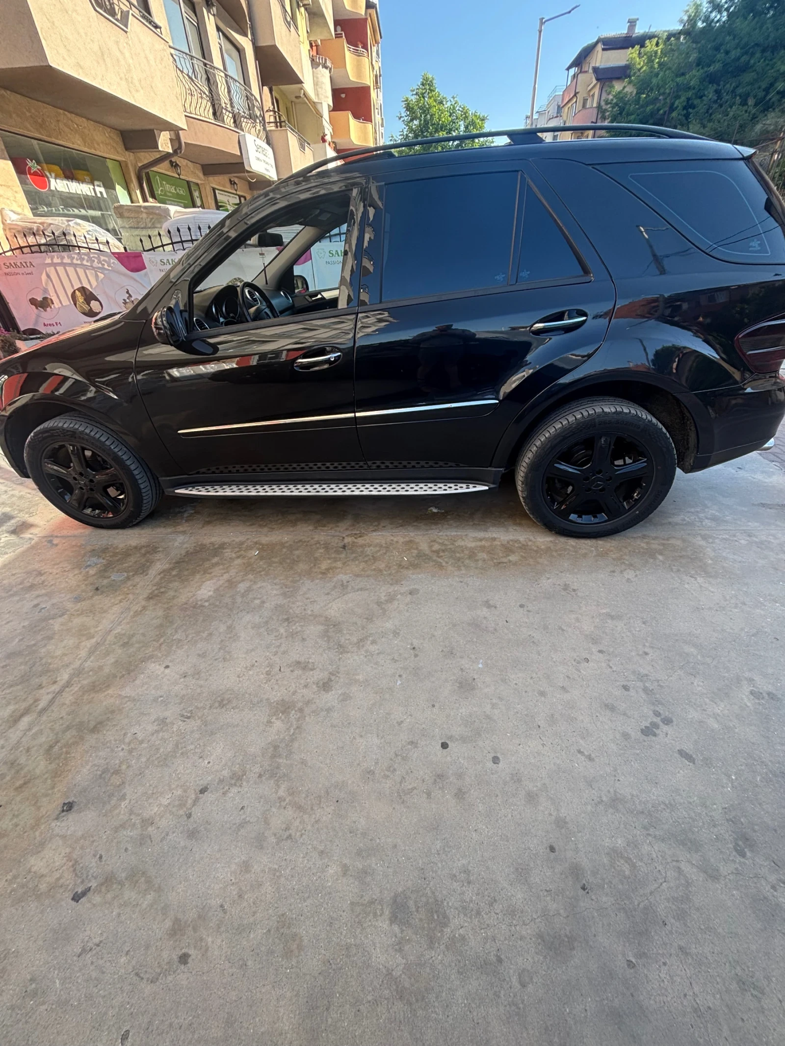 Mercedes-Benz ML 320, снимка 3 - Автомобили и джипове - 54685906