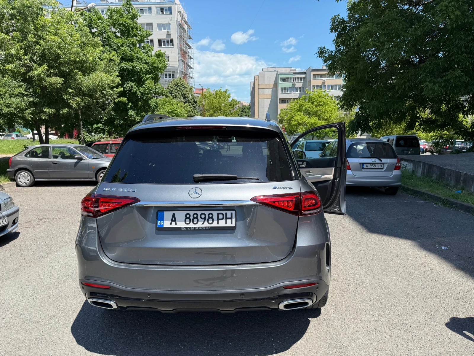 Mercedes-Benz GLE 350, снимка 8 - Автомобили и джипове - 54970084