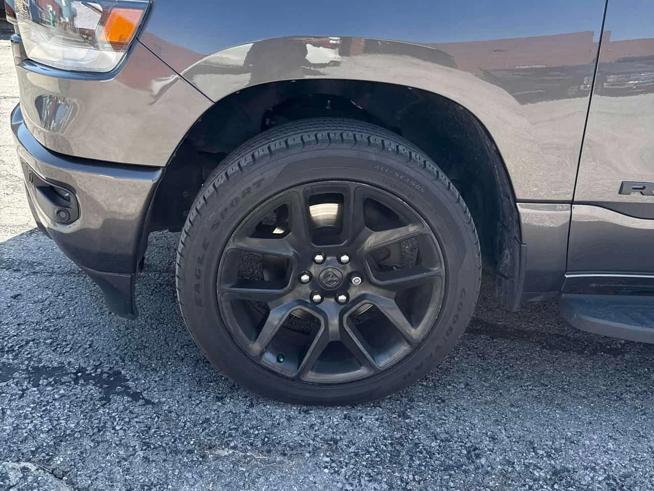 Dodge RAM 1500 * Sport * АВТОКРЕДИТ БЕЗ ПЪРВОНАЧАЛНА ВНОСКА* , снимка 7 - Автомобили и джипове - 55141639