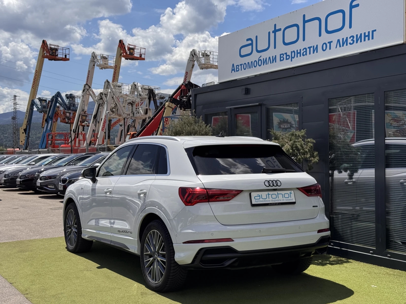 Audi Q3 Sline/40ТFSI/190k.c./7AT/QUATTRO, снимка 3 - Автомобили и джипове - 55191188