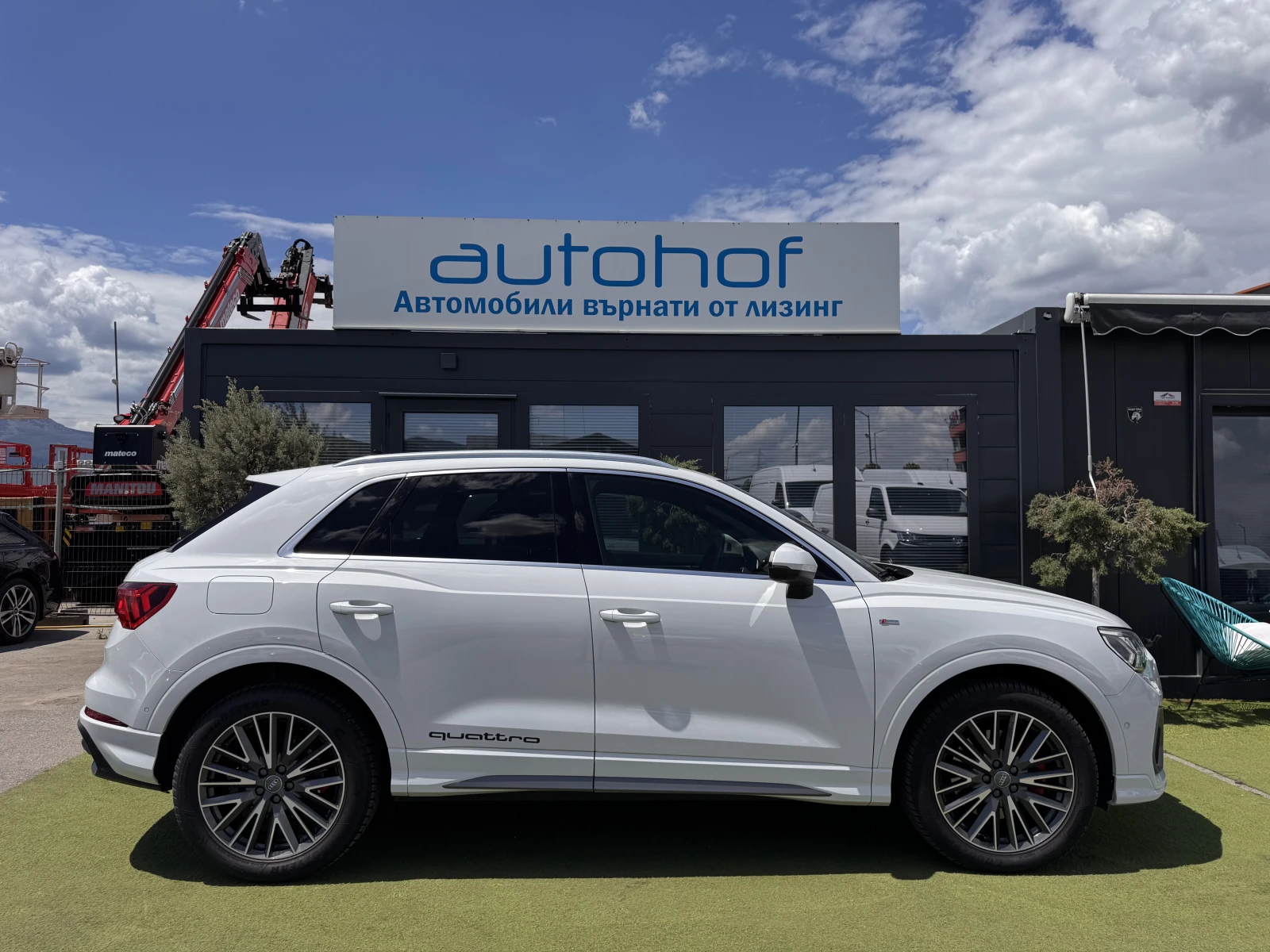 Audi Q3 Sline/40ТFSI/190k.c./7AT/QUATTRO, снимка 5 - Автомобили и джипове - 55191188