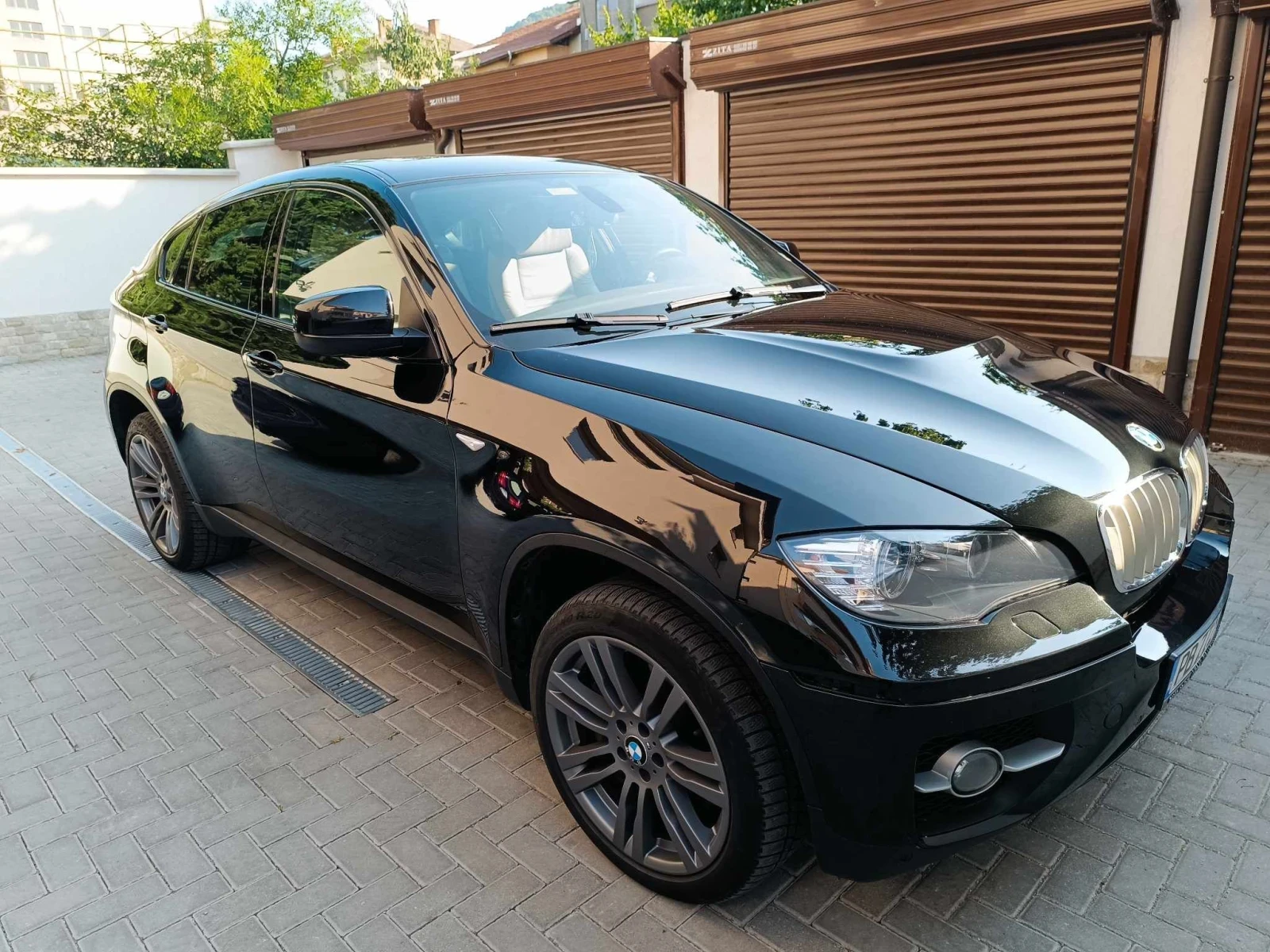 BMW X6 BMW X6 ActiveHybrid 4.4i V8 (485 к.с.,   Вакуум | , снимка 2 - Автомобили и джипове - 55748861