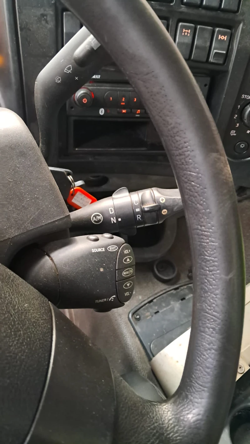 Renault Premium Кран, снимка 6 - Камиони - 53036400