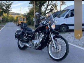     Suzuki Intruder VS600
