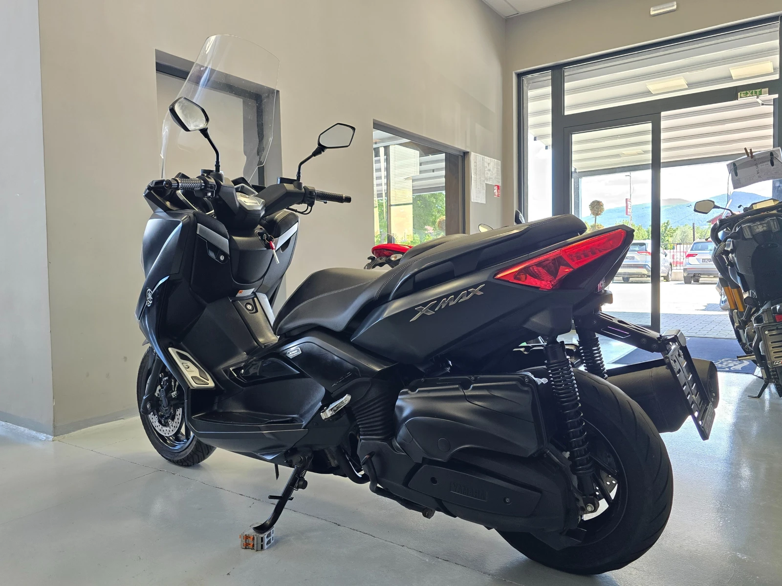 Yamaha X-max 400ie, ABS, Iron Max!, снимка 4 - Мотоциклети и мототехника - 55583327